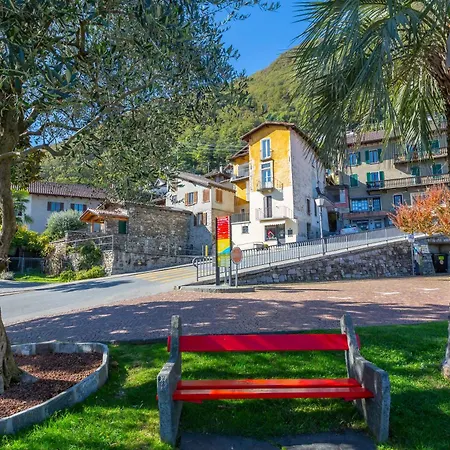 Red View Apartment - Happy Rentals Ronco sopra Ascona Exterior photo